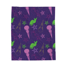 Load image into Gallery viewer, Witchy Cat Velveteen Plush Blanket
